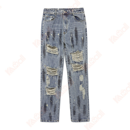 loose ripped jeans